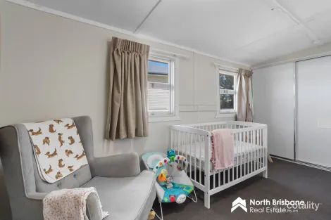 Property photo of 19 Flinders Parade Deception Bay QLD 4508