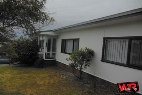 2/2 Denman Rd, Mount Clarence, WA 6330