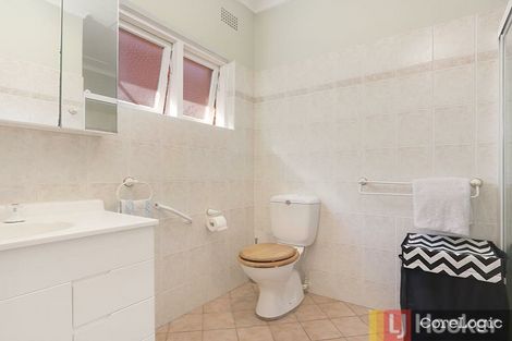 Property photo of 28 Bungalow Road Peakhurst NSW 2210