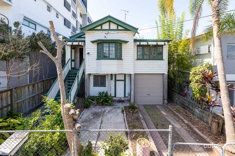 54 Grantson St, Windsor, QLD 4030