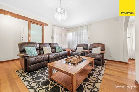 Property photo of 10 Throsby Crescent Deer Park VIC 3023