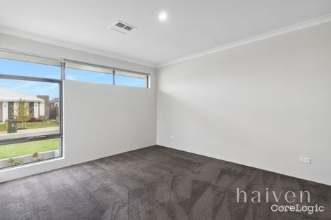 Property photo of 6 Cedarleaf Grange Dayton WA 6055