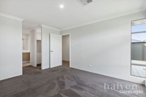Property photo of 6 Cedarleaf Grange Dayton WA 6055
