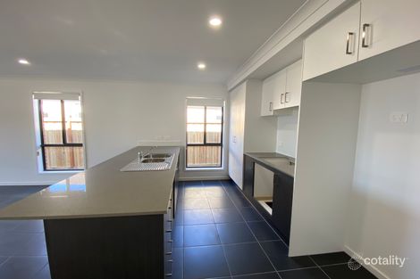 Property photo of 7 Redding Street Cranbourne East VIC 3977