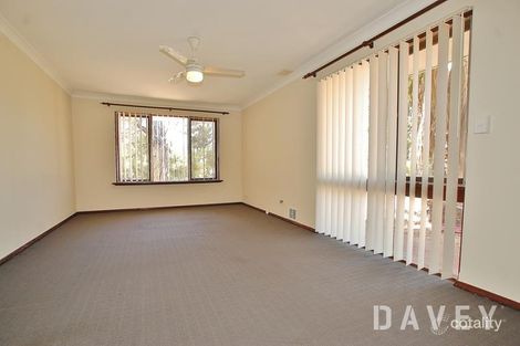 Property photo of 2 Ranleigh Way Greenwood WA 6024