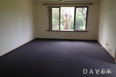 Property photo of 2 Ranleigh Way Greenwood WA 6024