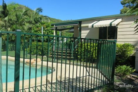 5 Horseshoe Bay Rd, Horseshoe Bay, QLD 4819