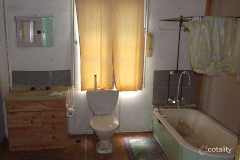 Property photo of 38 Thistle Street Blackall QLD 4472