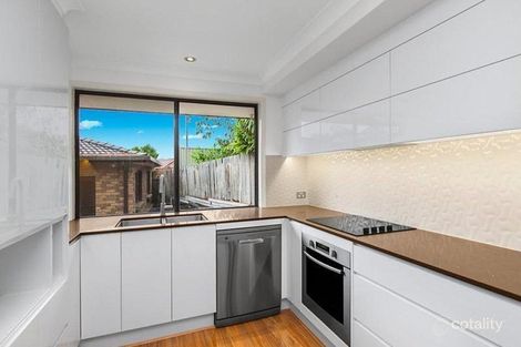 Property photo of 78 James Sea Drive Green Point NSW 2251