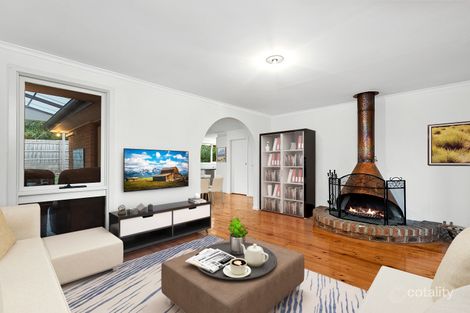 Property photo of 2 Barker Court Endeavour Hills VIC 3802