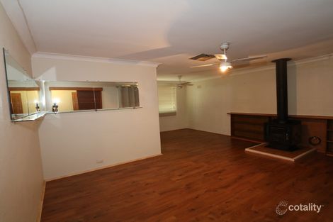 Property photo of 24 Lonergan Place East Wagga Wagga NSW 2650