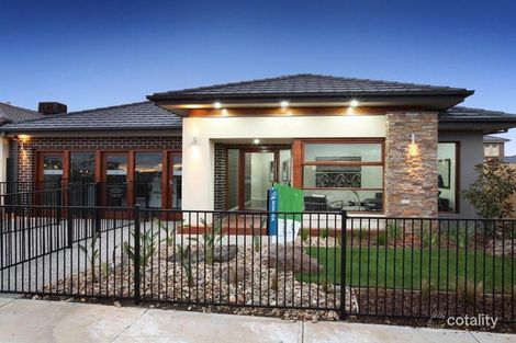 823 Riverside Con, Melton South, VIC 3338