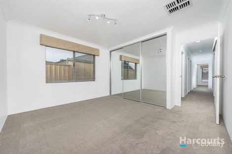 Property photo of 43 Labianca Vista Carramar WA 6031