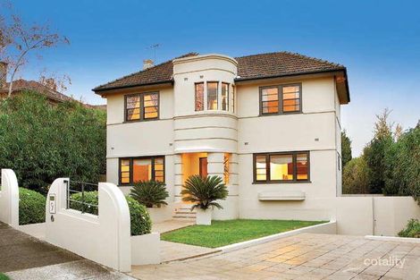 Property photo of 9 Glen Road Toorak VIC 3142