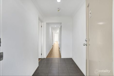 Property photo of 14 Circuit Drive Truganina VIC 3029