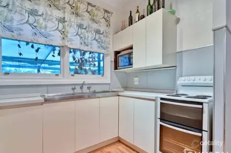 Property photo of 34 Cameron Street Embleton WA 6062