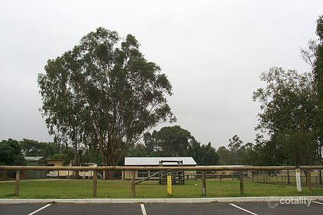 2 Willow St, Albany Creek, QLD 4035