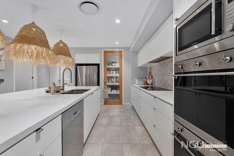 Property photo of 2 Polly Street Deebing Heights QLD 4306