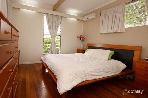Property photo of 7 Helen Close Smithfield QLD 4878