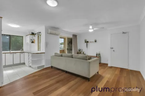 Property photo of 4/88 Indooroopilly Road Taringa QLD 4068