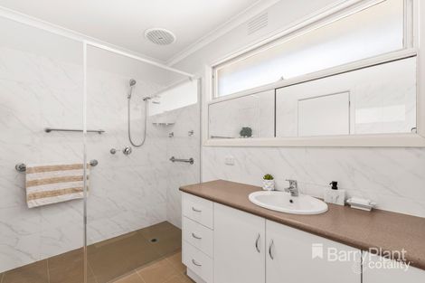 2 Pavey Ct, Macleod, VIC 3085