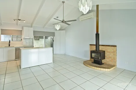 Property photo of 21 Narraport Crescent Beenleigh QLD 4207