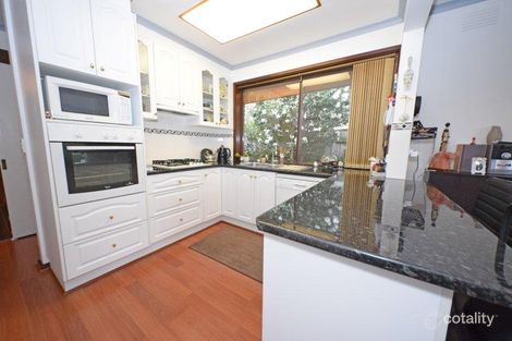 Property photo of 20 Forster Road Mount Waverley VIC 3149