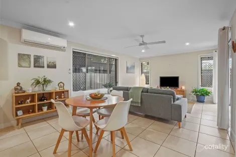 Property photo of 5/28 Young Street Petrie QLD 4502