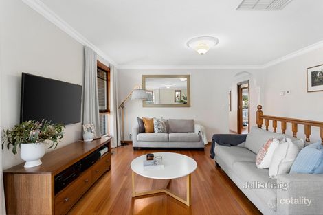 Property photo of 10 Upland Court Eltham North VIC 3095