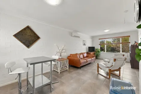 Property photo of 2 Cynthia Crescent Armidale NSW 2350