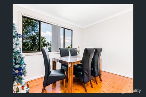 Property photo of 9 Parr Close Bossley Park NSW 2176