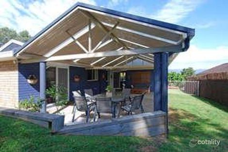 Property photo of 17 Barton Drive Kiama Downs NSW 2533