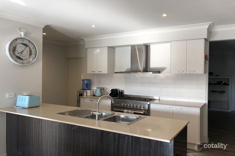 Property photo of 7 Kahan Court Pimpama QLD 4209
