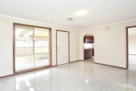 Property photo of 5 Martine Court Novar Gardens SA 5040