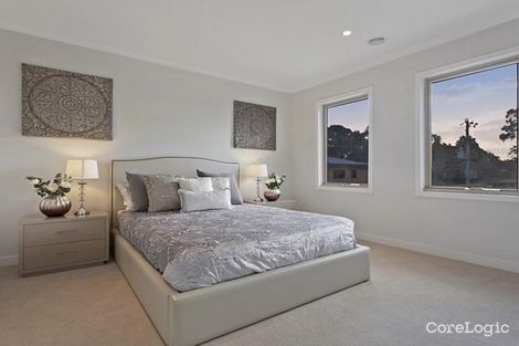 Property photo of 1/22 Meadow Crescent Mount Waverley VIC 3149