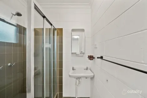 Property photo of 14/10 Waniassa Street Queanbeyan East NSW 2620