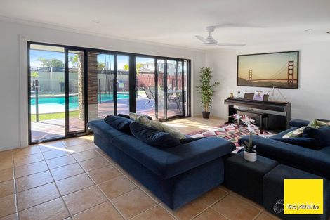 Property photo of 6 Monte Vista Court Broadbeach Waters QLD 4218