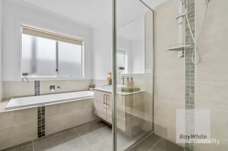 Property photo of 3 Galle Way Mernda VIC 3754