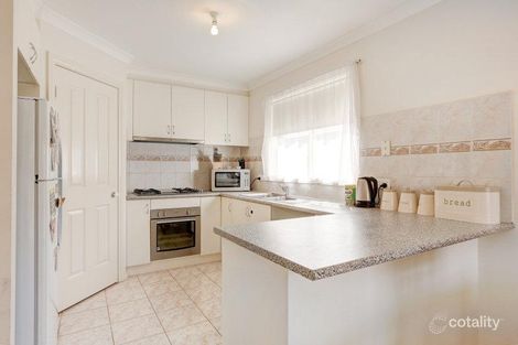 Property photo of 11 Kinglake Crescent Craigieburn VIC 3064
