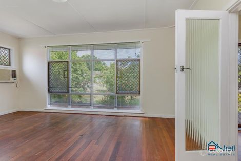 10 Queen St, Gosnells, WA 6110