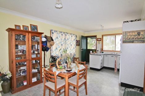 Property photo of 25 Grevillia Avenue Davistown NSW 2251