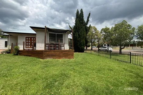 21 North St, North Tamworth, NSW 2340