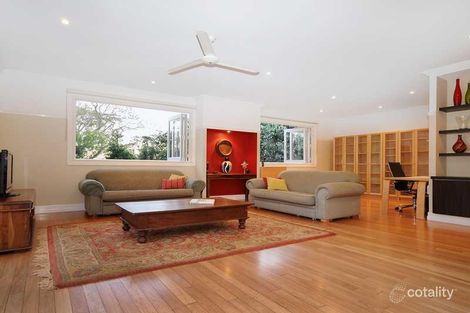 Property photo of 14 Barry Street Mount Lofty QLD 4350