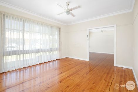 Property photo of 2 Grandview Grove Wendouree VIC 3355
