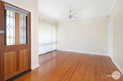 Property photo of 2 Grandview Grove Wendouree VIC 3355