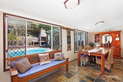 Property photo of 10 Caldwell Street Caves Beach NSW 2281