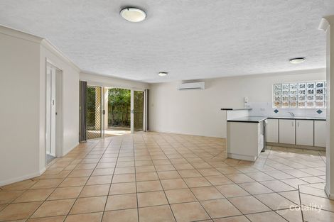 Property photo of 2/28 Thynne Road Morningside QLD 4170