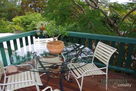 13 Nairana Rest, Noosa Heads, QLD 4567