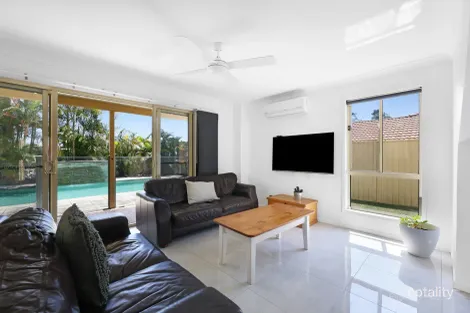 Property photo of 62 Tiger Drive Arundel QLD 4214