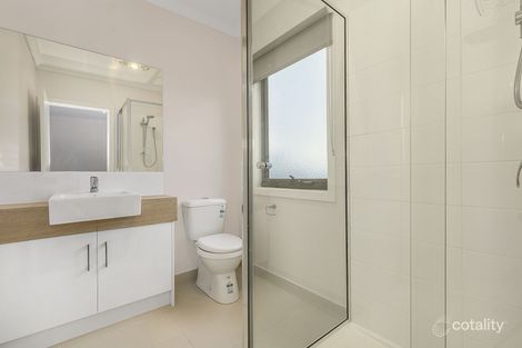 Property photo of 3 Premier Close Mooroolbark VIC 3138